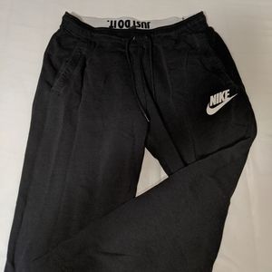 Nike Joggers